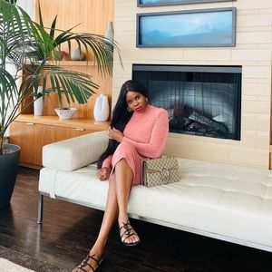 Meet your Posher, Joan